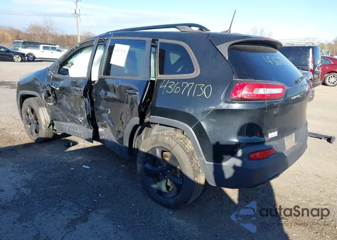 2018 Jeep Cherokee Latitude 4X4 z USA, uszkodzony, nr VIN 1C4PJMCX2JD603604